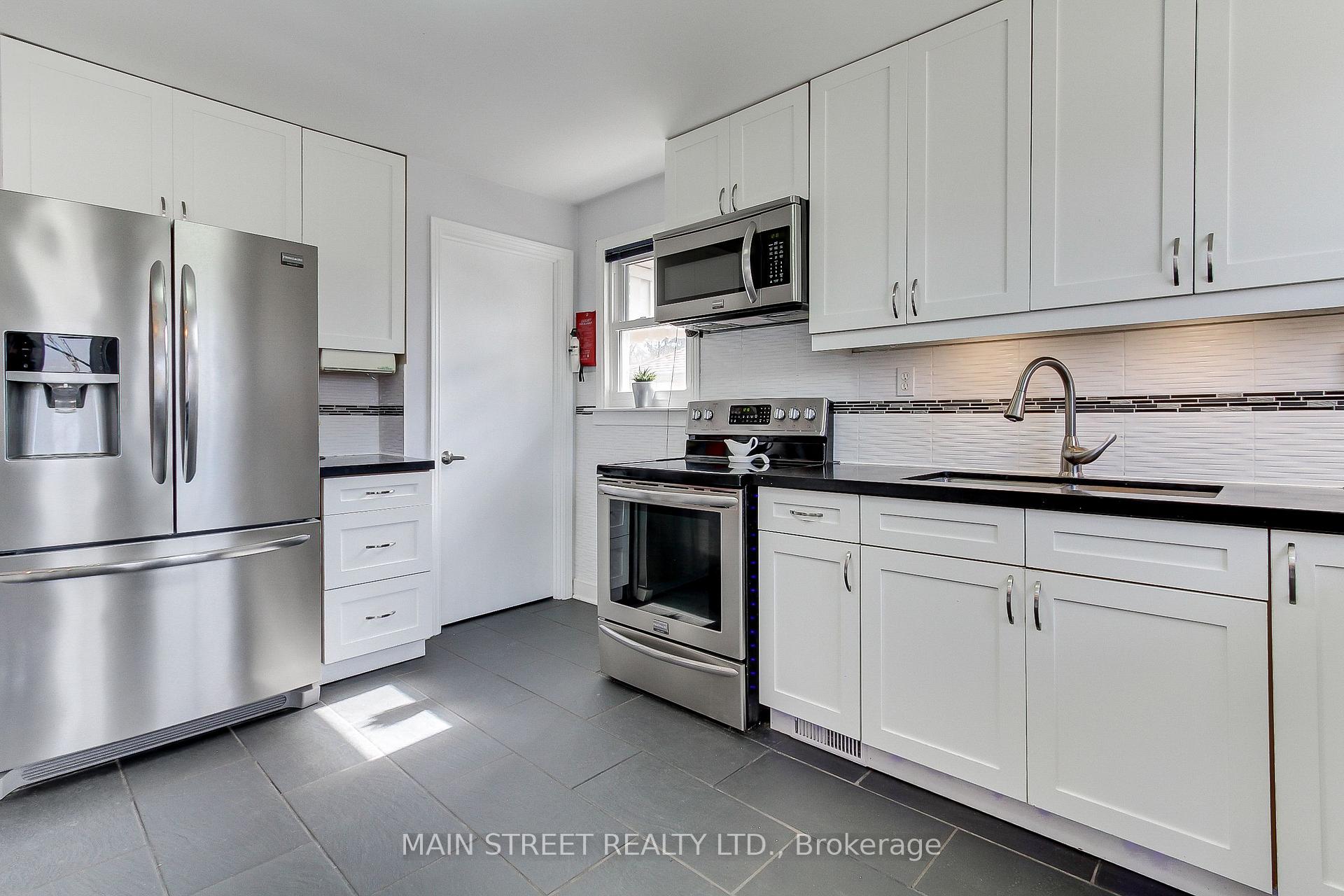 Photo 9 of 255 Windsor Street, Oshawa, Donevan — HOMEH
