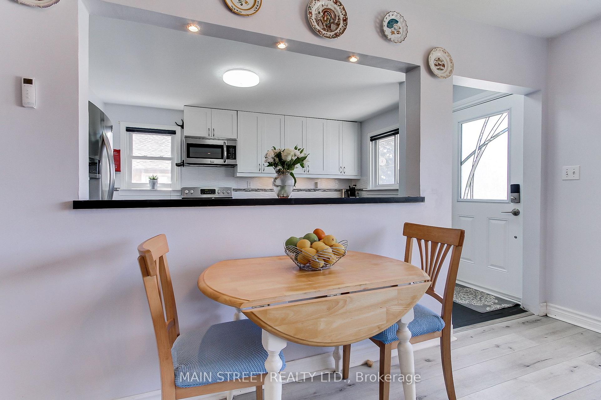Photo 12 of 255 Windsor Street, Oshawa, Donevan — HOMEH