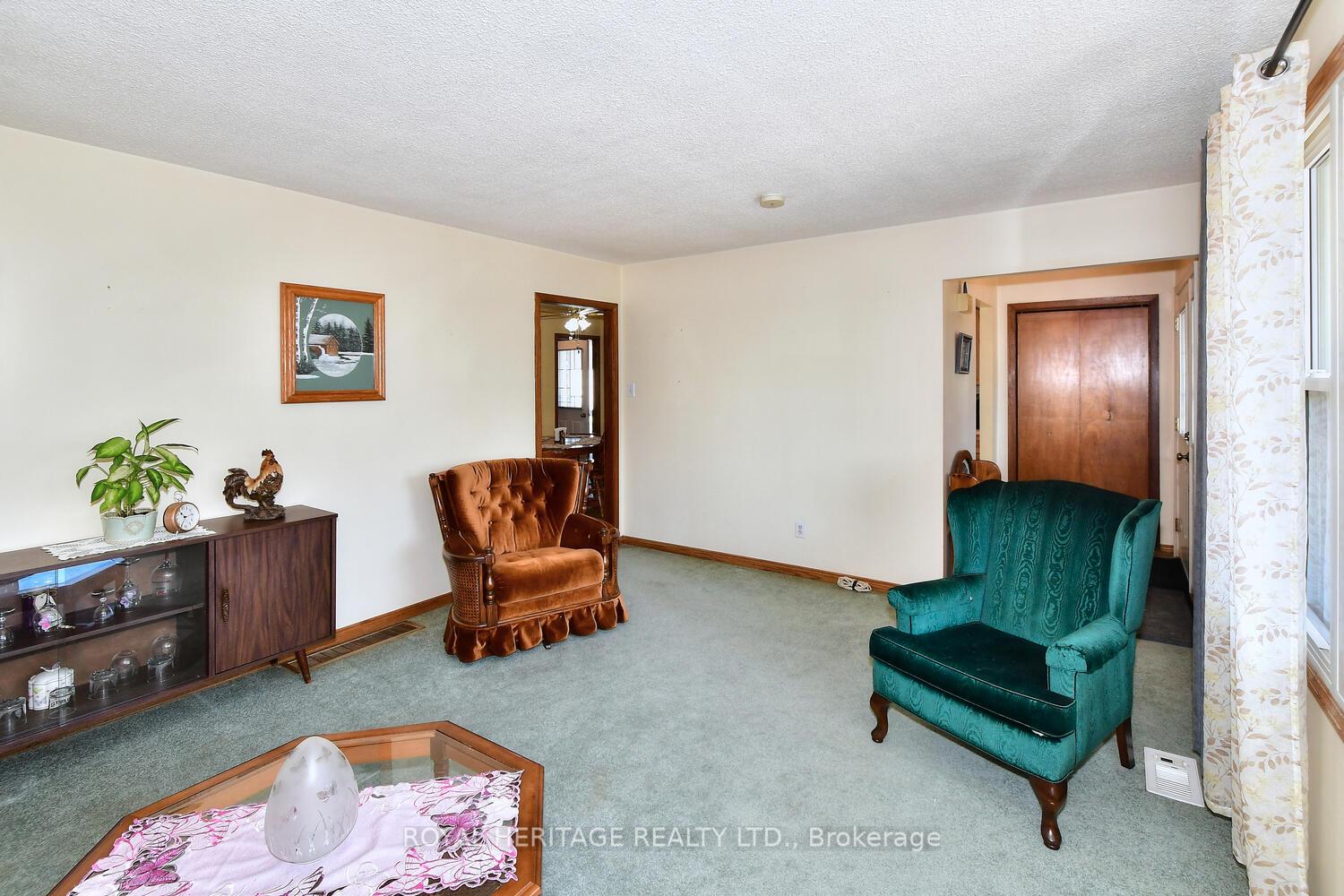 Photo 9 of 1147 Chemong Road, Peterborough, Northcrest Ward 5 — HOMEH