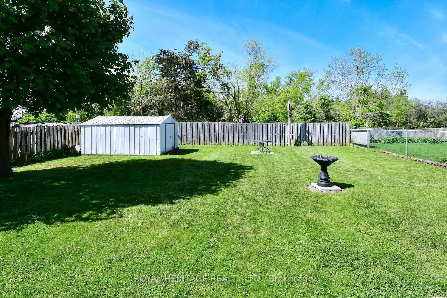 Photo 32 of 1147 Chemong Road, Peterborough, Northcrest Ward 5 — HOMEH