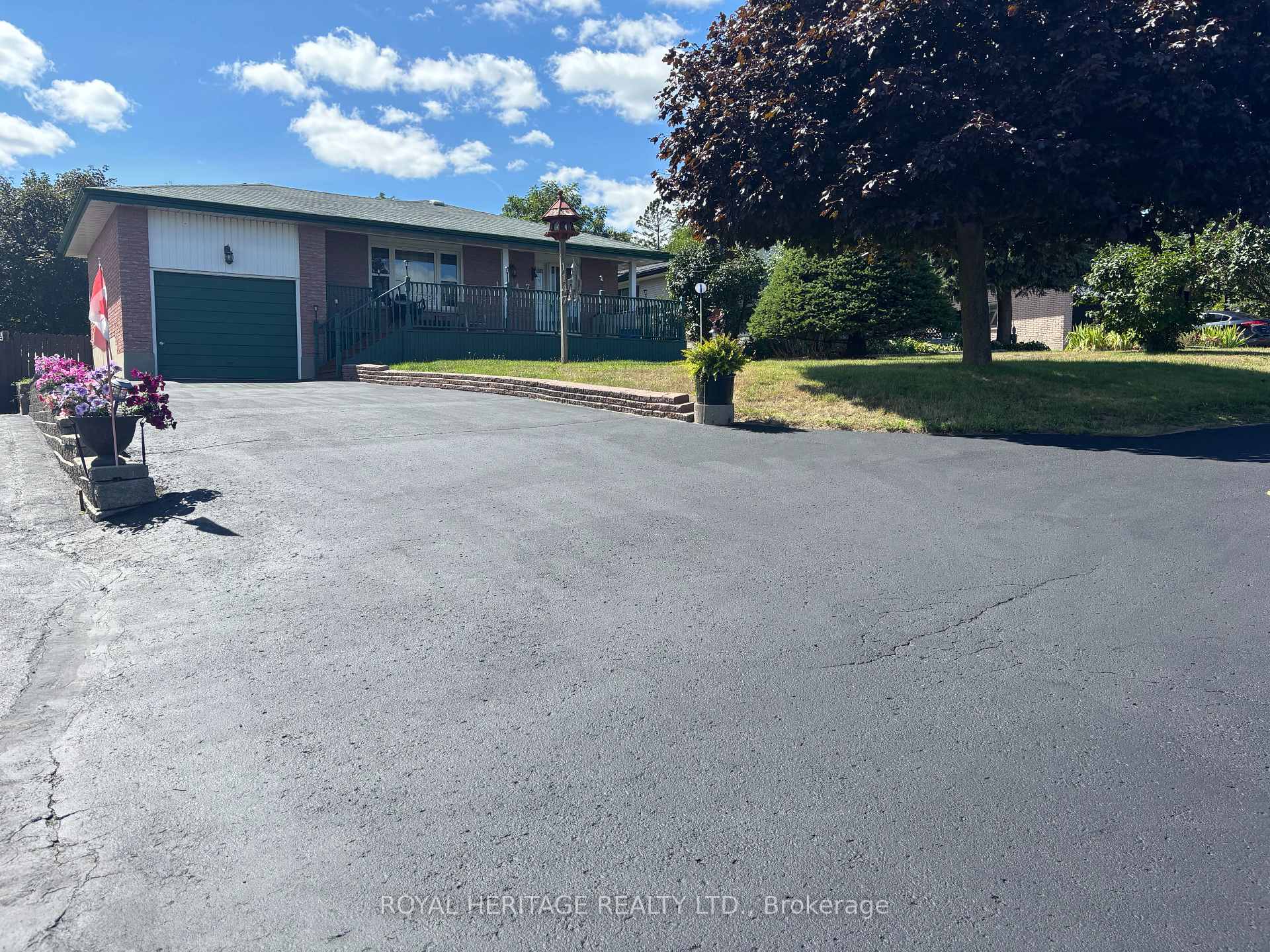 Photo 39 of 1147 Chemong Road, Peterborough, Northcrest Ward 5 — HOMEH