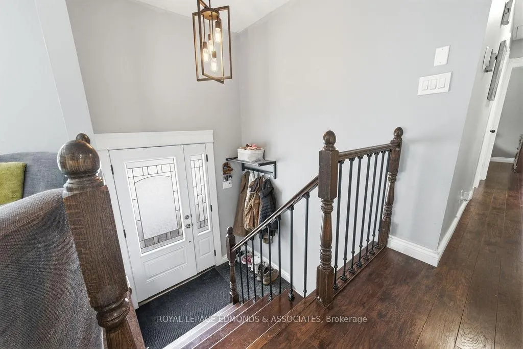 Photo 12 of 65 Armstrong Road, Petawawa — HOMEH