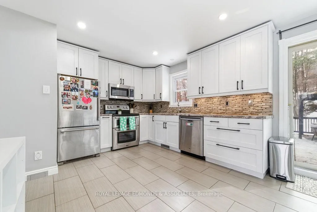 Photo 20 of 65 Armstrong Road, Petawawa — HOMEH