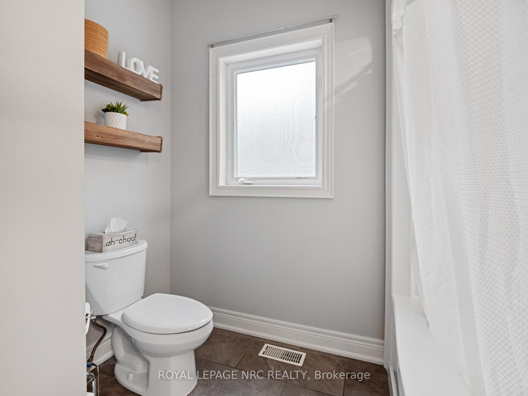 Photo 8 of 29 Julia Drive, Welland, Coyle Creek — HOMEH