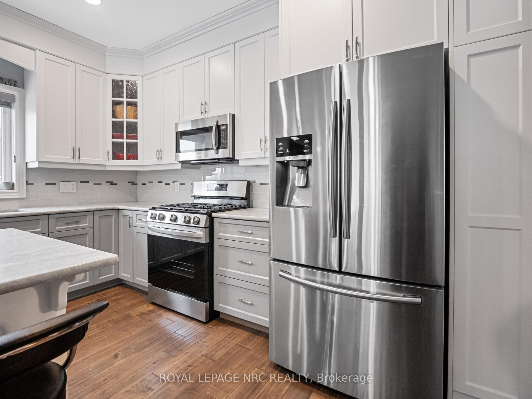 Photo 17 of 29 Julia Drive, Welland, Coyle Creek — HOMEH