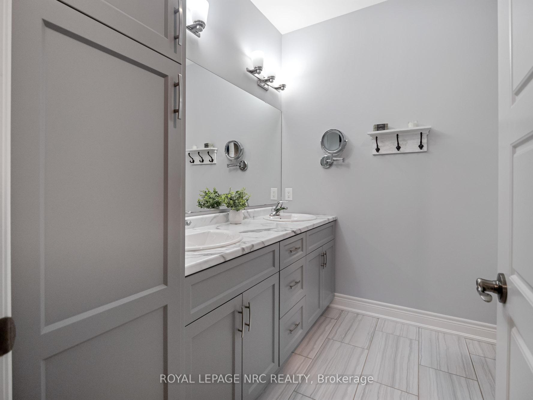 Photo 24 of 29 Julia Drive, Welland, Coyle Creek — HOMEH