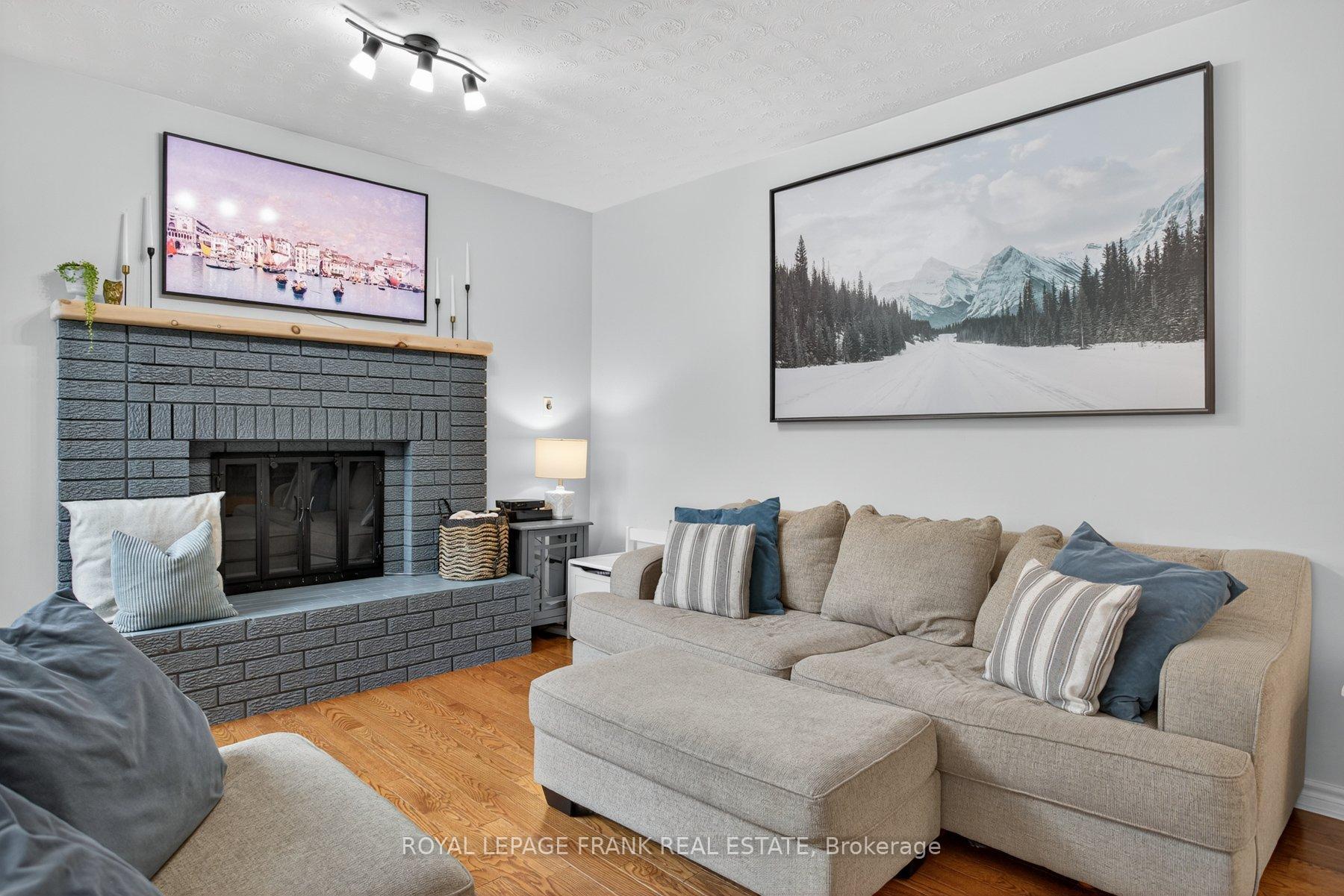 Photo 18 of 1805 Parkwood Circle, Peterborough, Monaghan Ward 2 — HOMEH
