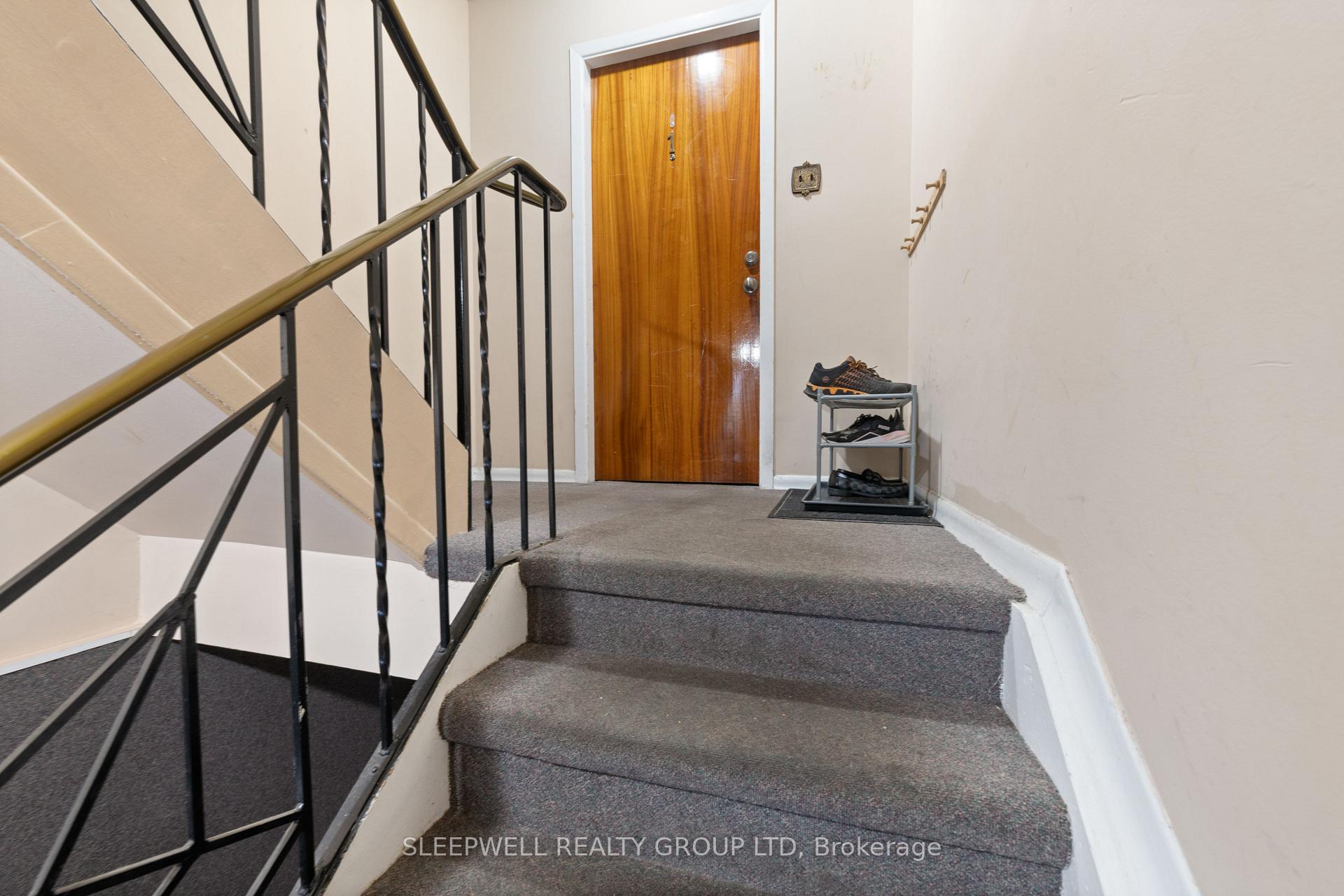 Photo 3 of Unit 1, 2628 Don Street, Ottawa, Britannia — HOMEH