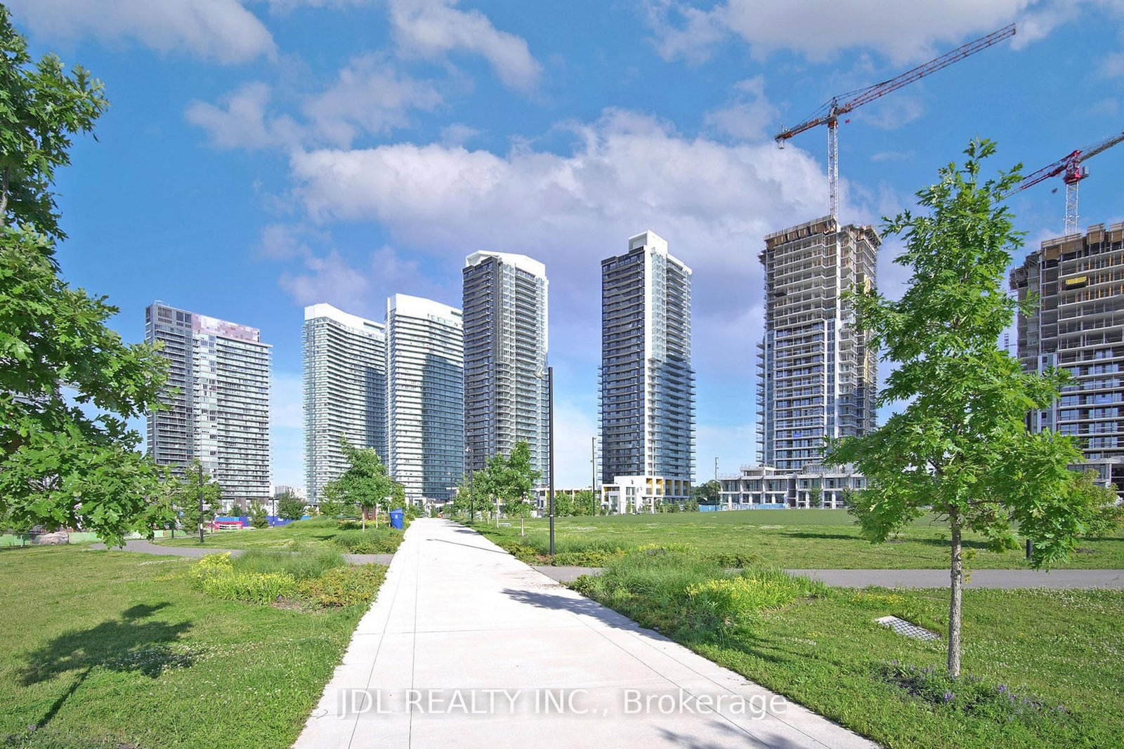 Photo 10 of Unit PH4101, 95 McMahon Dr, North York, Bayview Village — HOMEH