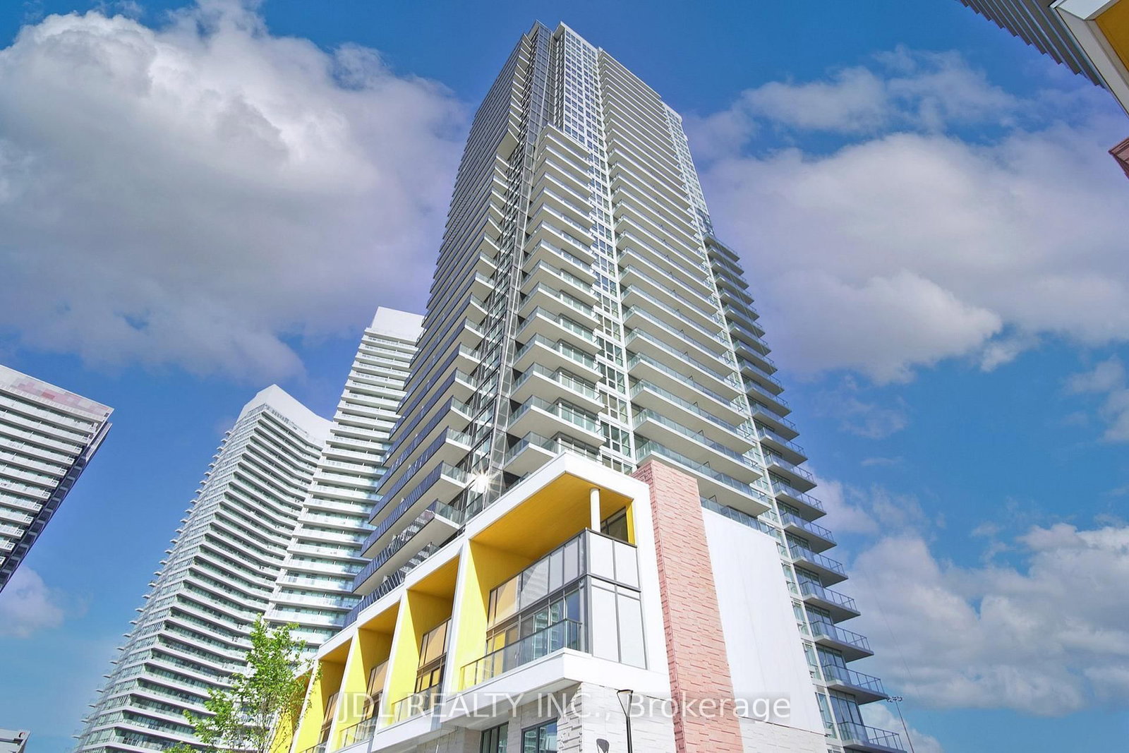 Photo 13 of Unit PH4101, 95 McMahon Dr, North York, Bayview Village — HOMEH