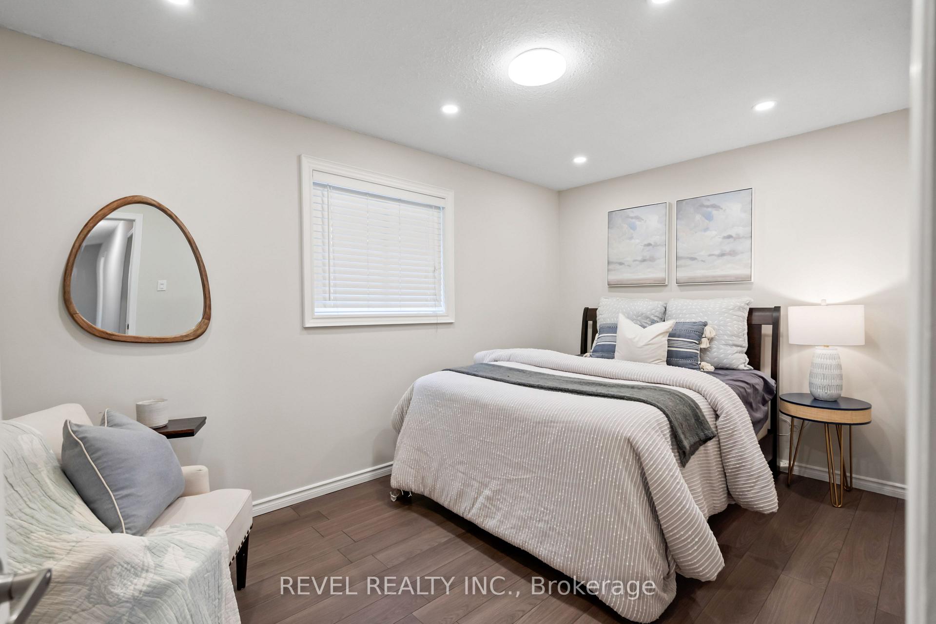 Photo 17 of 241 Glen Hill Drive, Whitby, Blue Grass Meadows — HOMEH