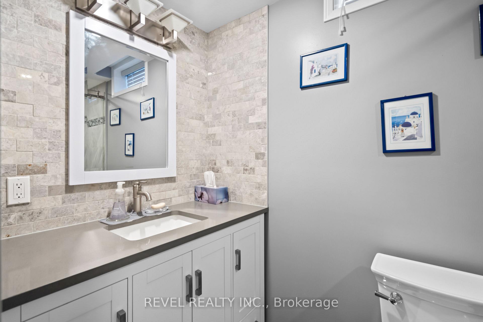 Photo 20 of 241 Glen Hill Drive, Whitby, Blue Grass Meadows — HOMEH