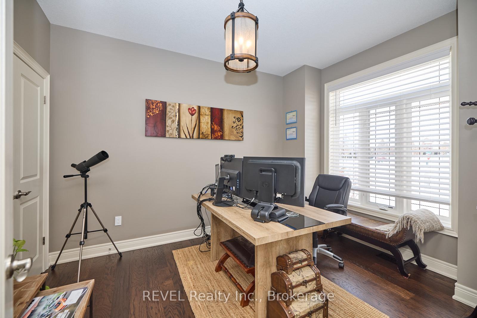 Photo 10 of 56 Calista Drive, Welland, West Welland — HOMEH