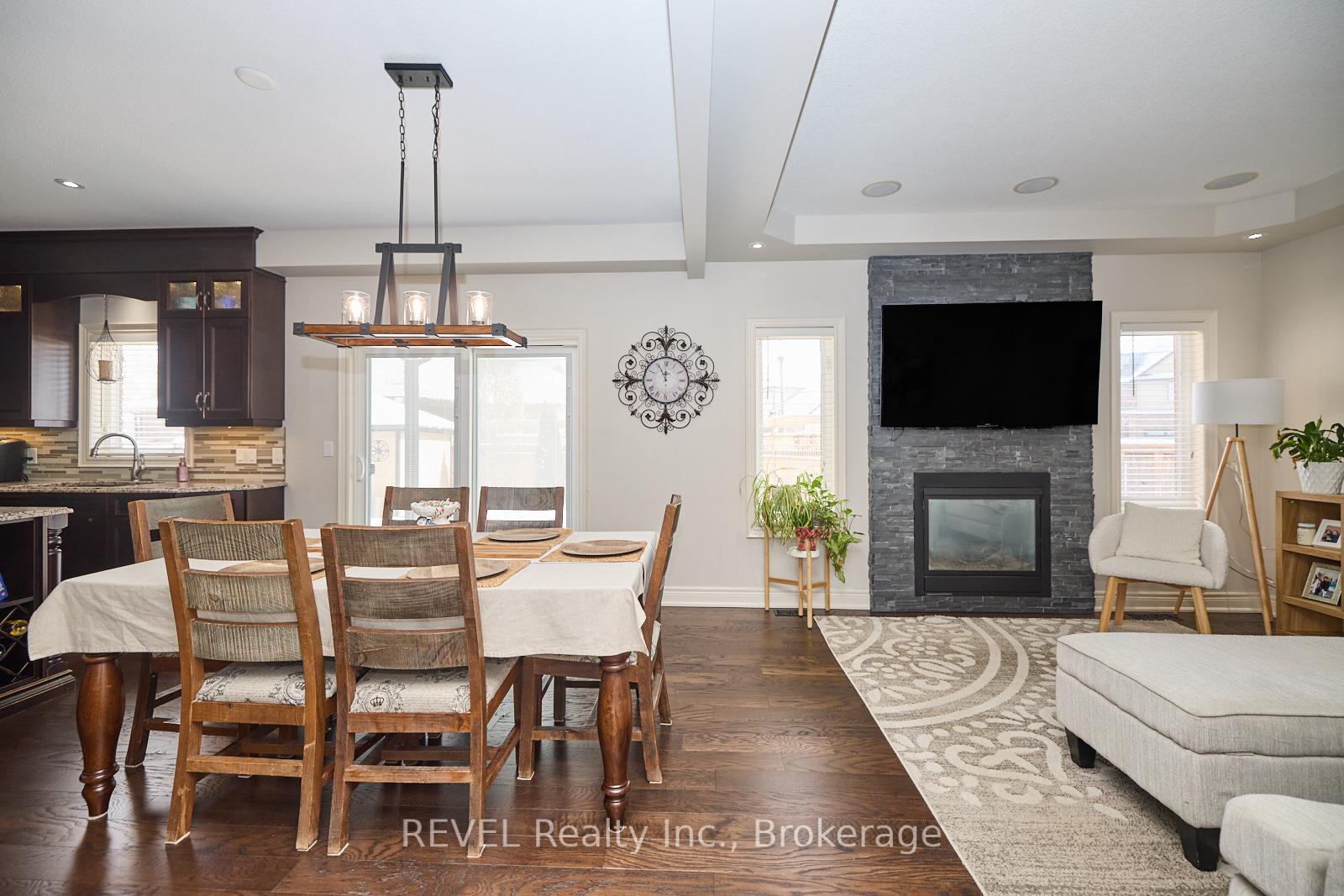 Photo 11 of 56 Calista Drive, Welland, West Welland — HOMEH