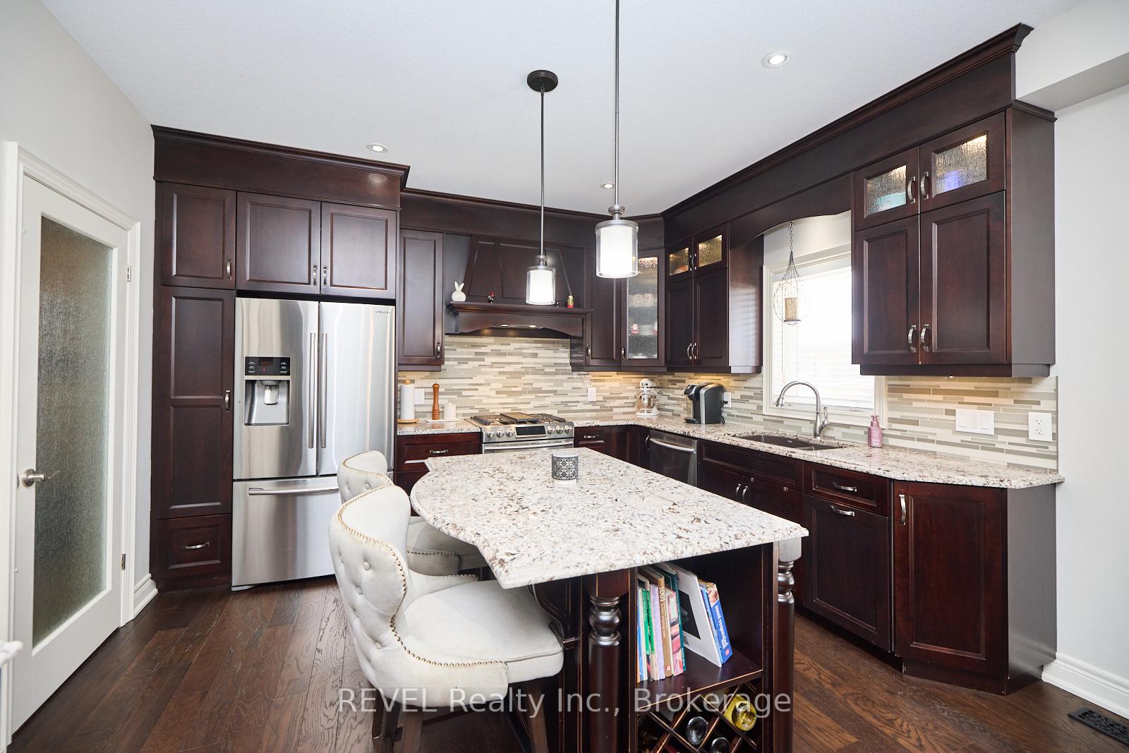 Photo 17 of 56 Calista Drive, Welland, West Welland — HOMEH