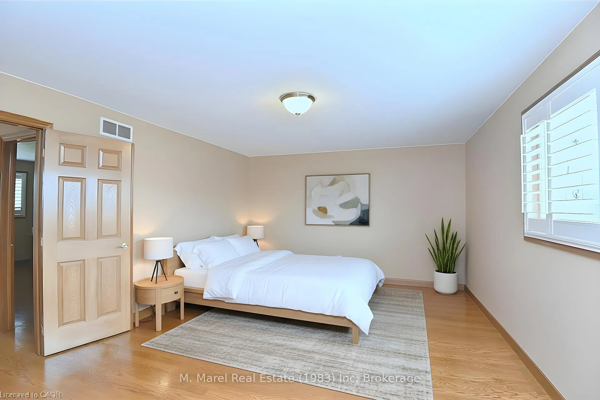 Photo 9 of 1223 Upper Paradise Road, Hamilton, Carpenter — HOMEH