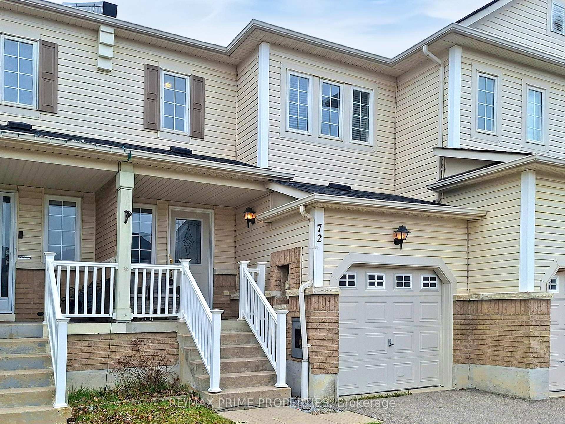 Photo 2 of 72 Barrister Avenue, Whitby, Pringle Creek — HOMEH