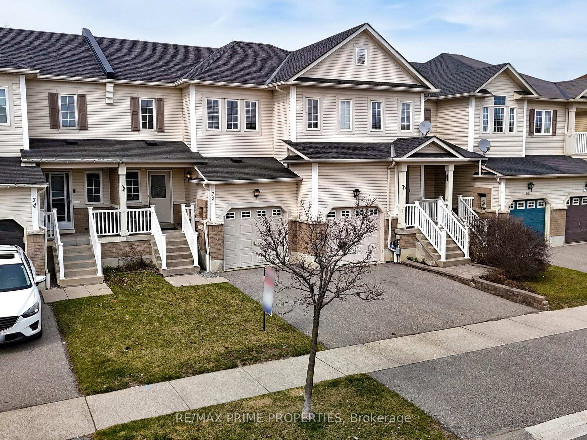 Photo 3 of 72 Barrister Avenue, Whitby, Pringle Creek — HOMEH