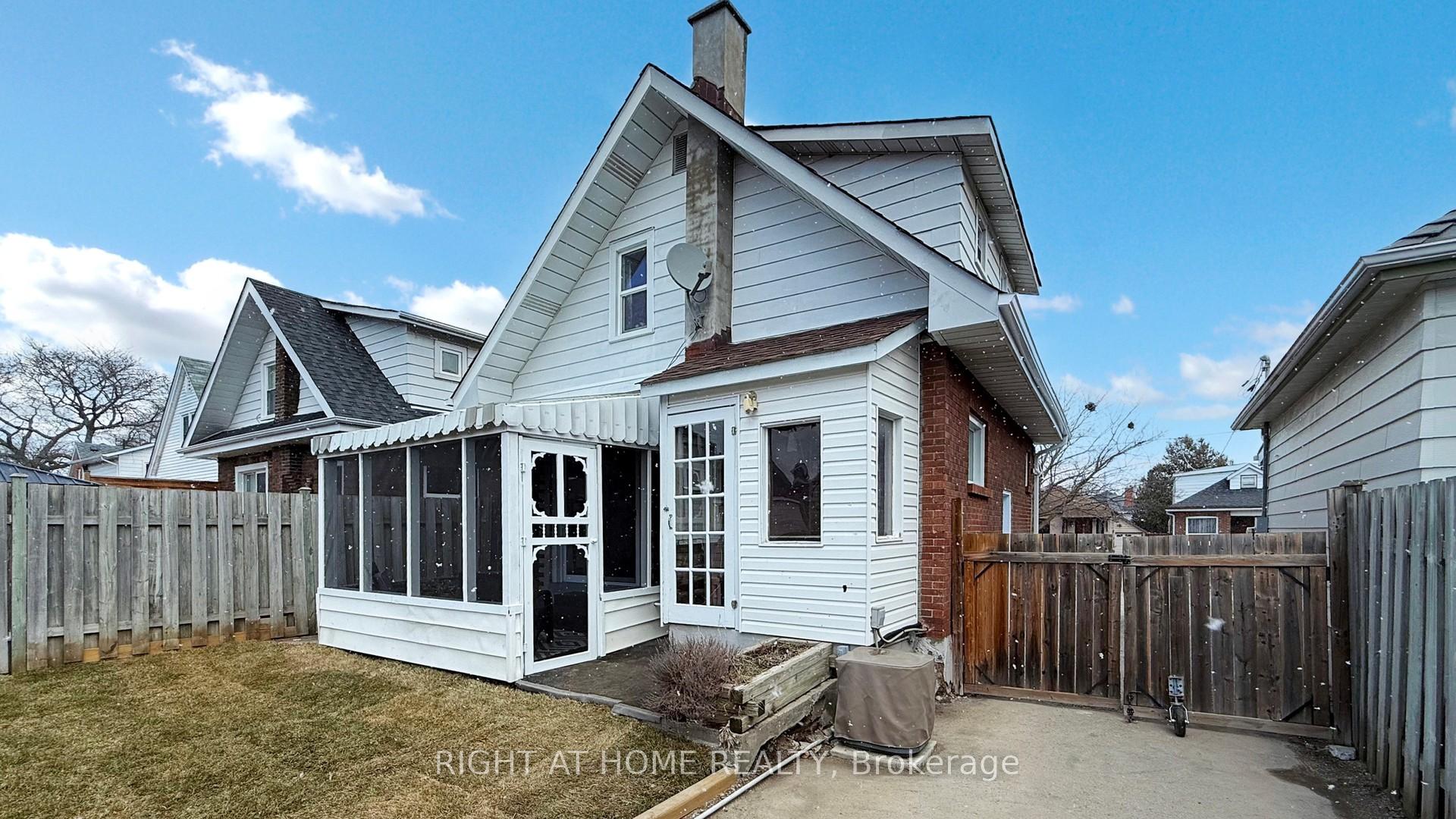 Photo 35 of 358 Leslie Street, Oshawa, O'Neill — HOMEH
