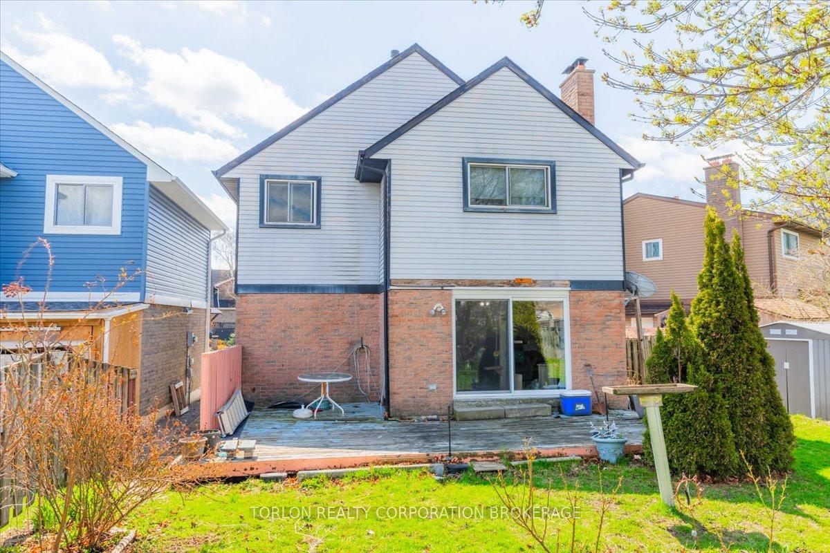 Photo 25 of 50 Andrea Road, Ajax, South East — HOMEH