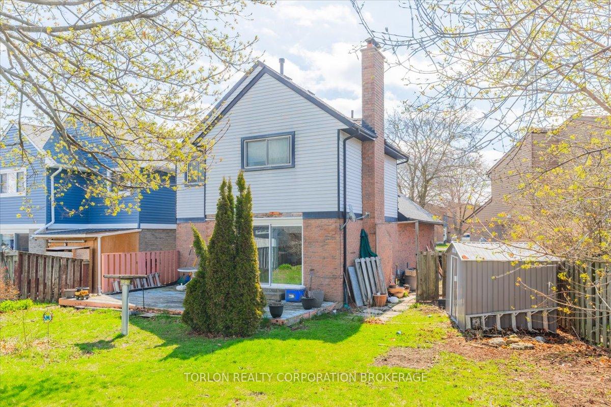 Photo 26 of 50 Andrea Road, Ajax, South East — HOMEH