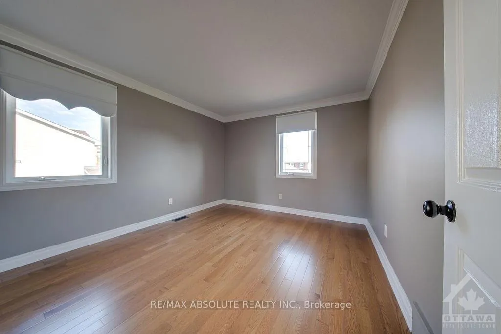 Photo 14 of 1410 Bourcier Drive, Ottawa, Bilberry Creek/Queenswood Heights — HOMEH
