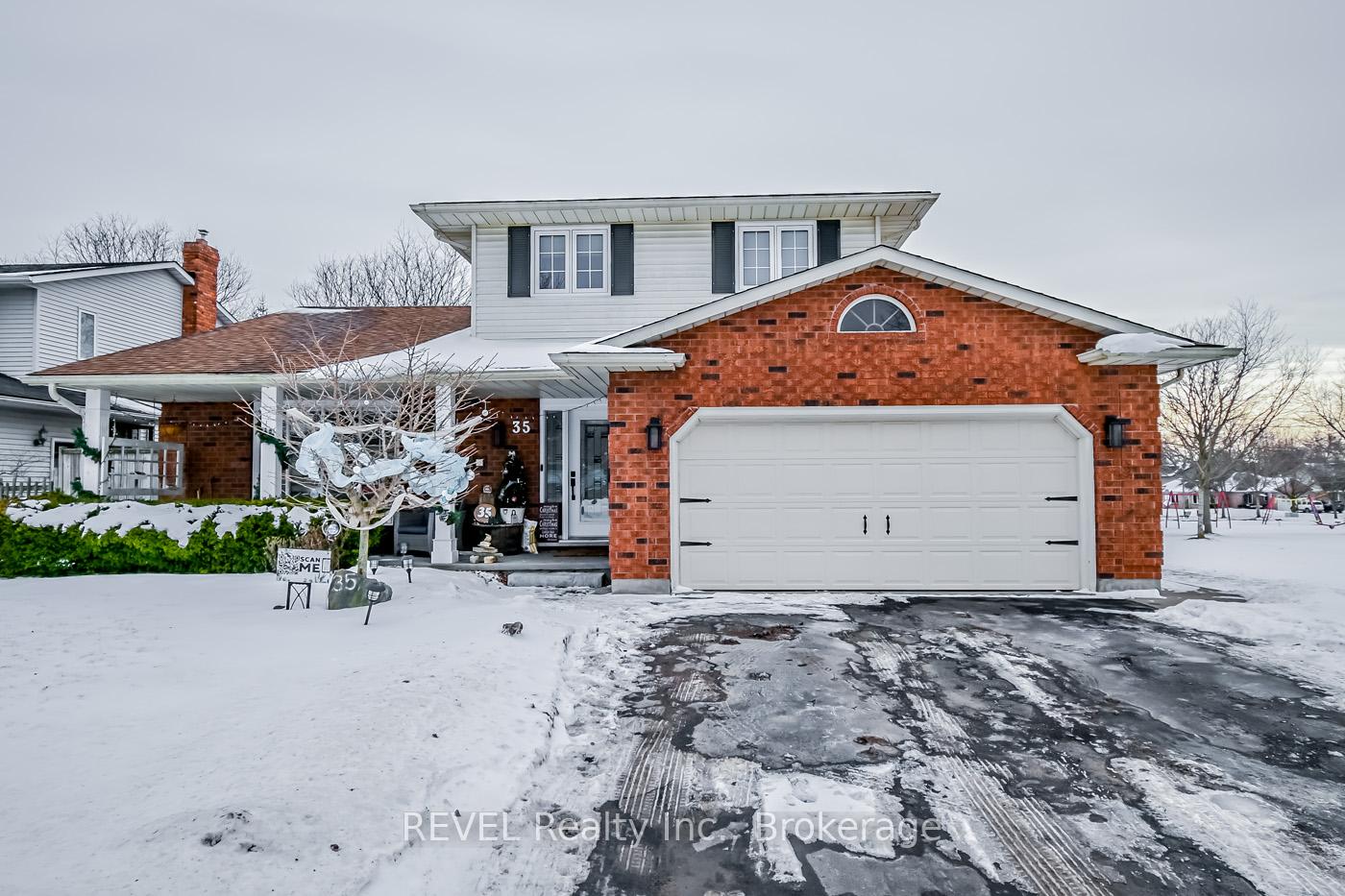 Front of 35 Countryside Drive