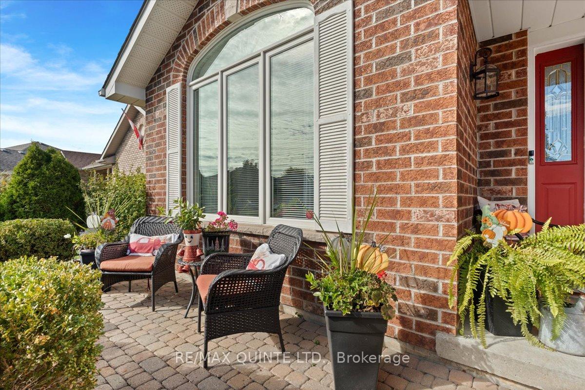 Photo 9 of 42 Spruce Gardens, Belleville, Belleville Ward — HOMEH