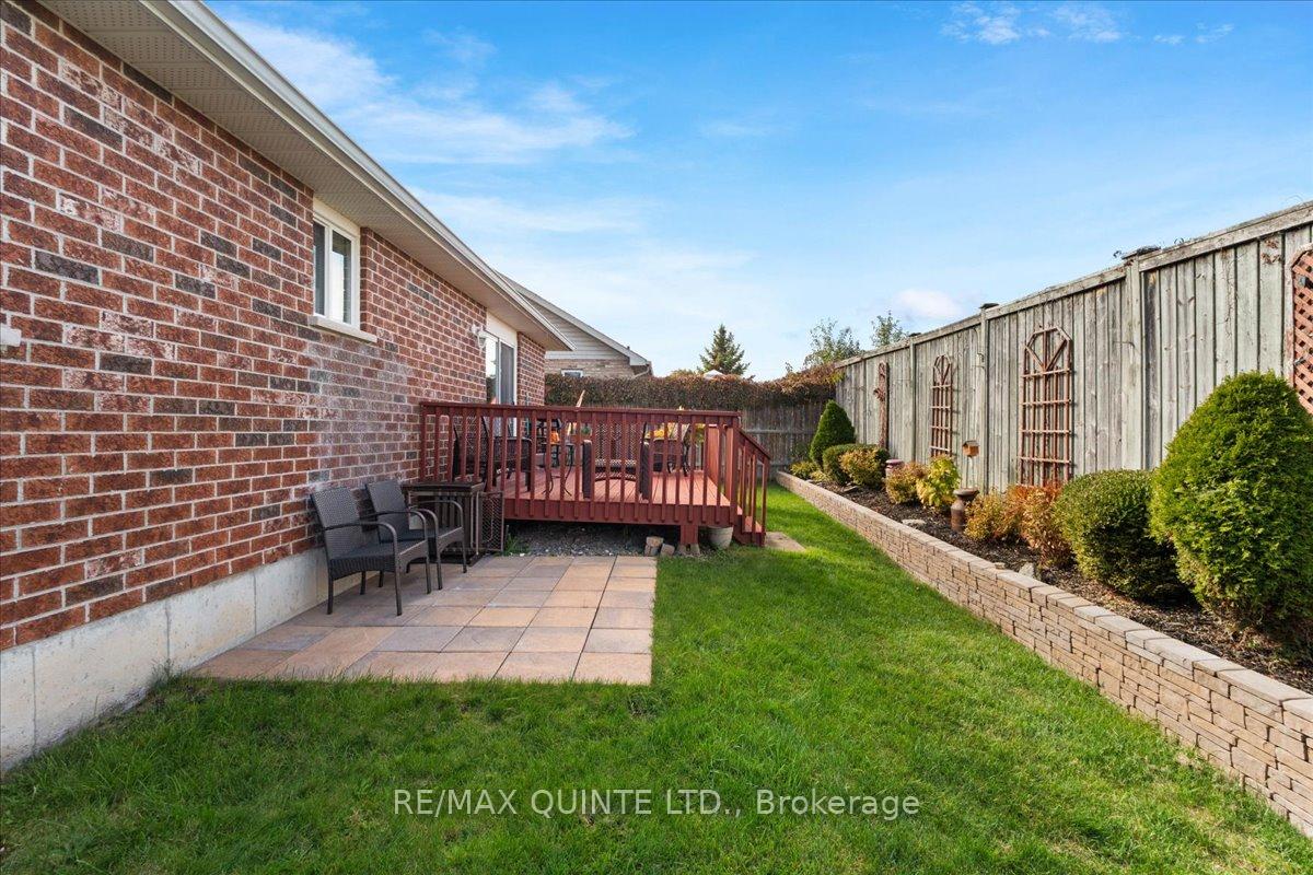 Photo 41 of 42 Spruce Gardens, Belleville, Belleville Ward — HOMEH