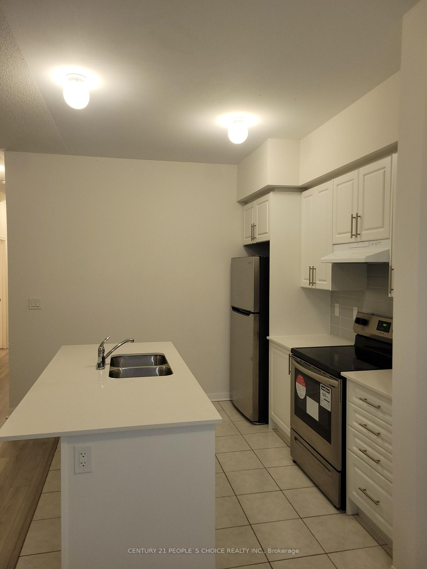 Photo 8 of 325 Windfields Farm Drive E, Oshawa, Windfields — HOMEH