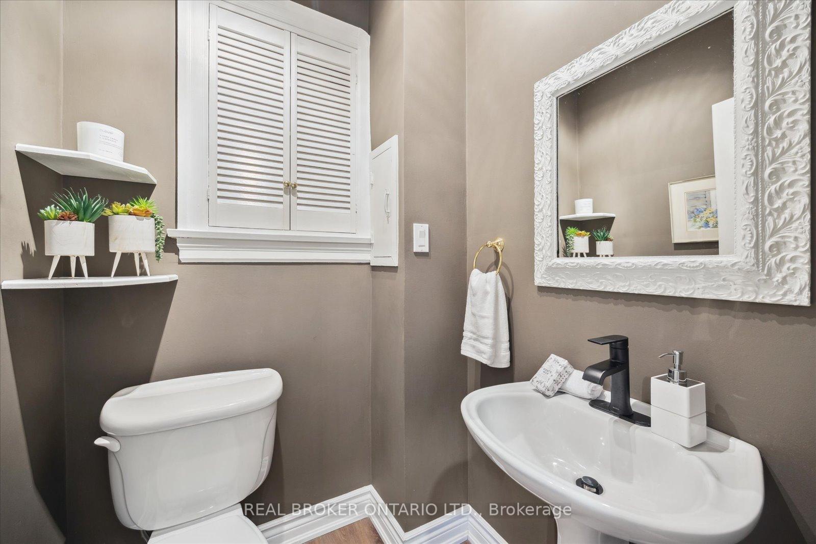 Photo 16 of 717 Masson Street, Oshawa, Centennial — HOMEH