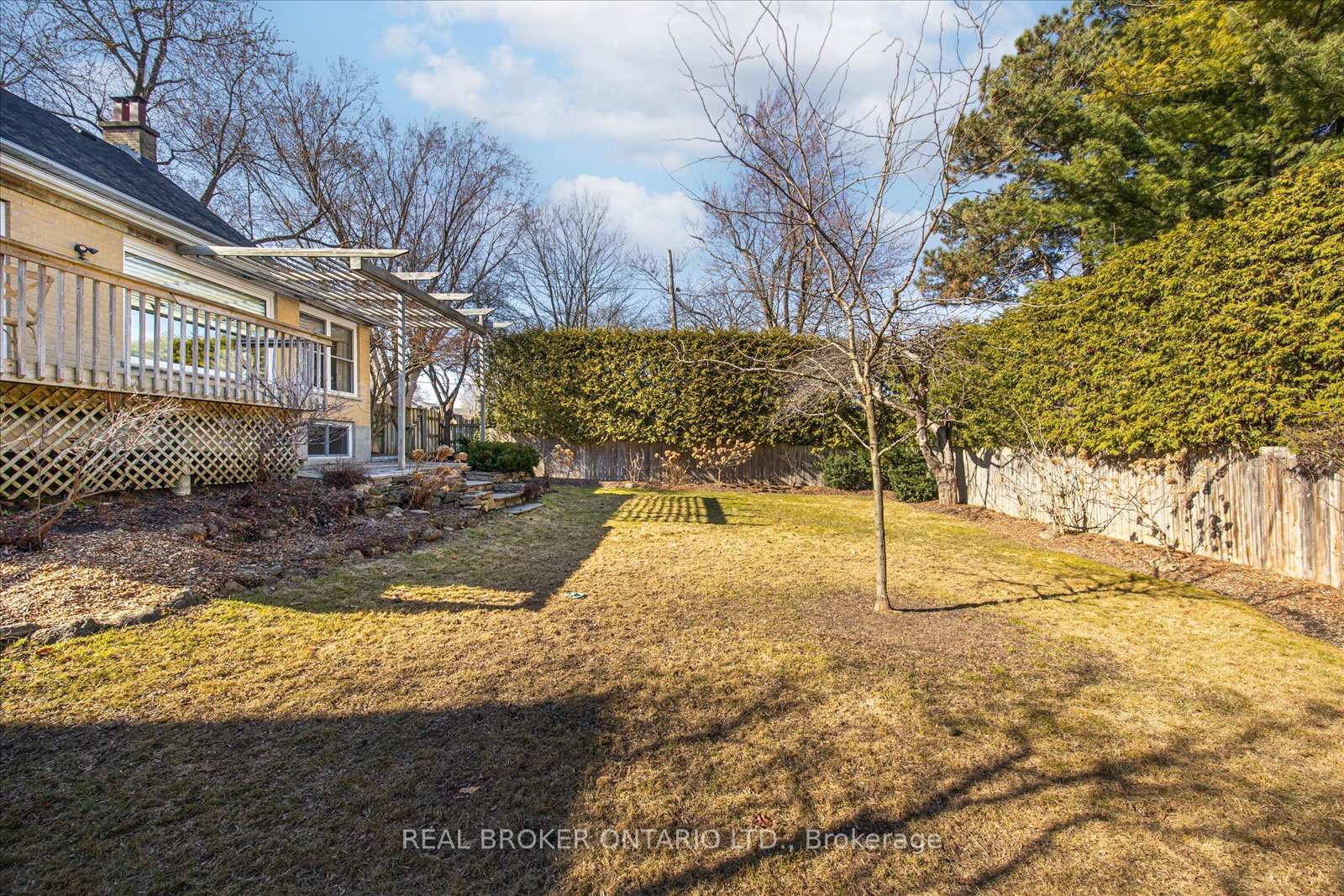 Photo 35 of 717 Masson Street, Oshawa, Centennial — HOMEH