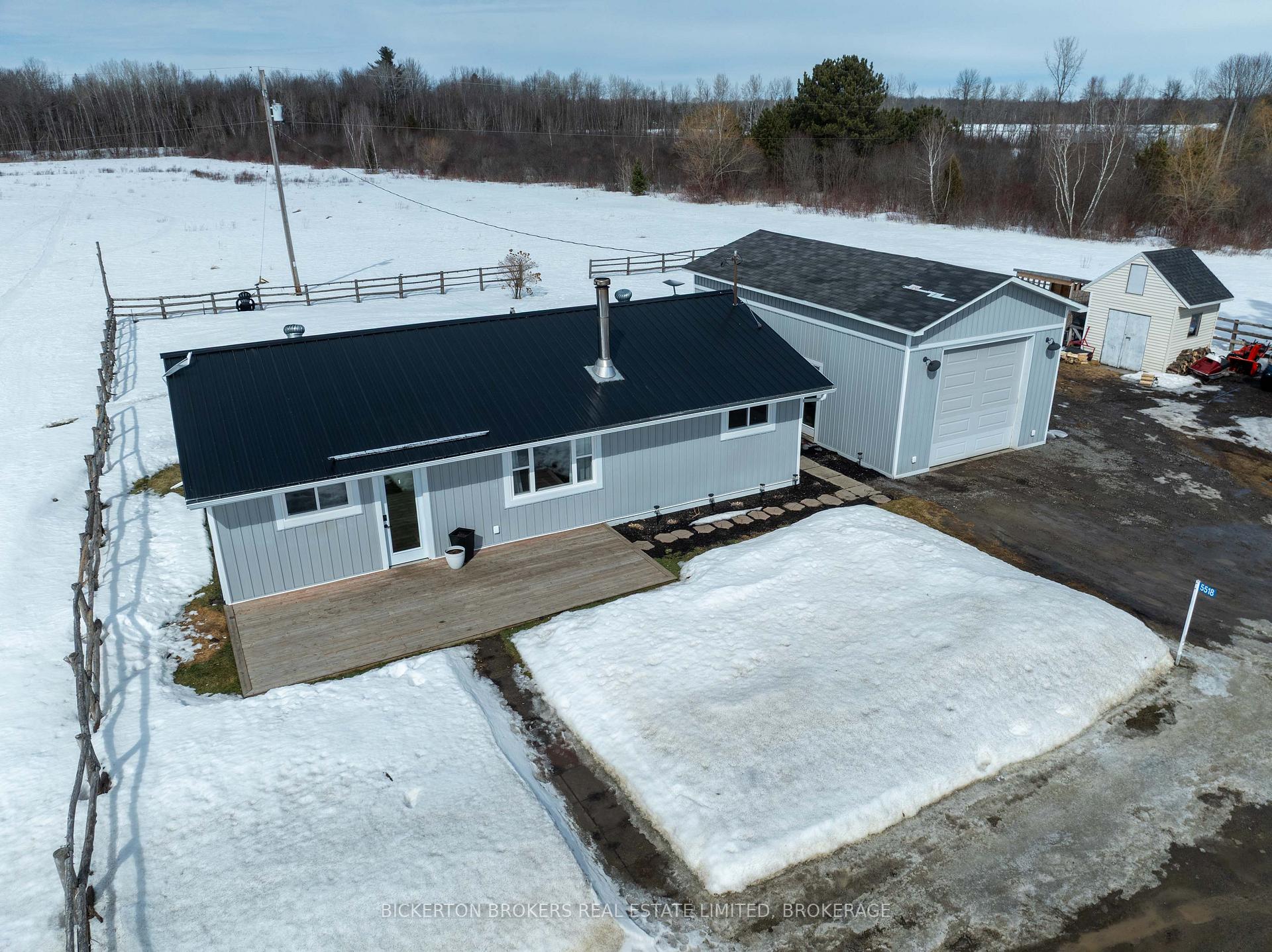 Photo 3 of 5518 Algonquin Road, Augusta, Augusta Twp — HOMEH