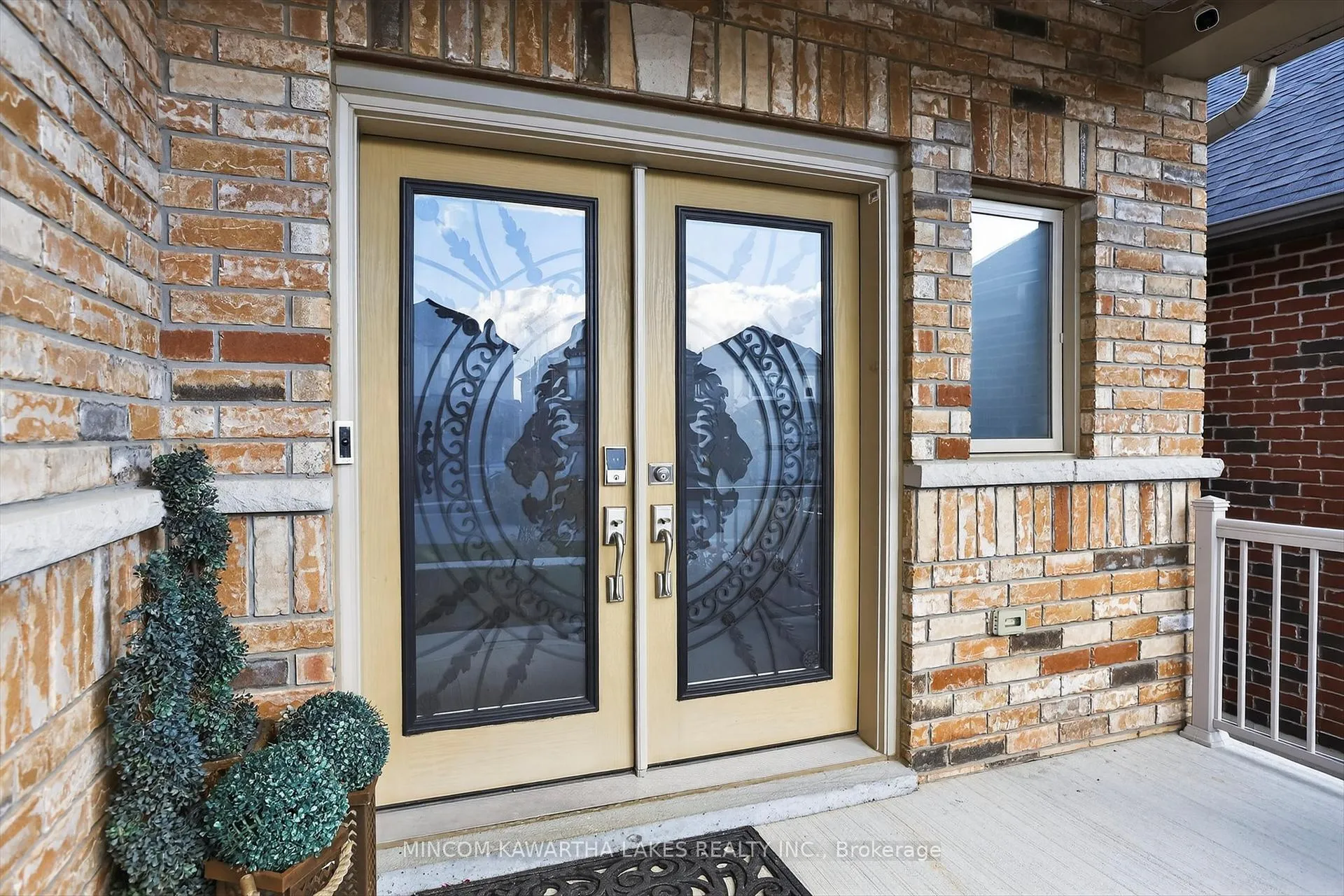 Photo 2 of 742 Sawmill Road, Peterborough, Northcrest Ward 5 — HOMEH