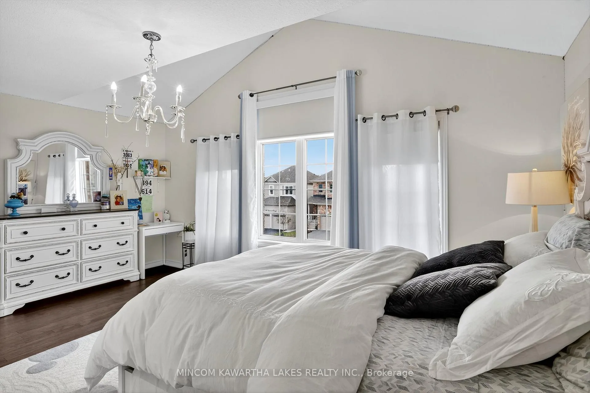 Photo 24 of 742 Sawmill Road, Peterborough, Northcrest Ward 5 — HOMEH
