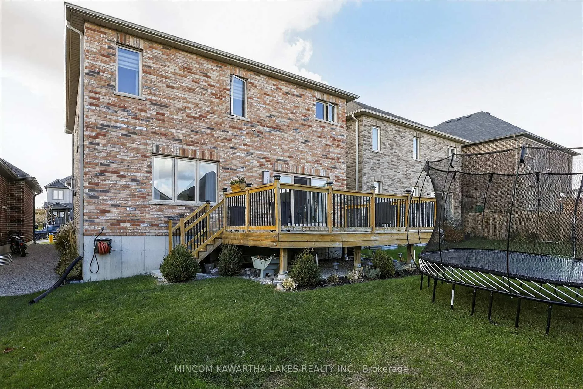 Photo 40 of 742 Sawmill Road, Peterborough, Northcrest Ward 5 — HOMEH