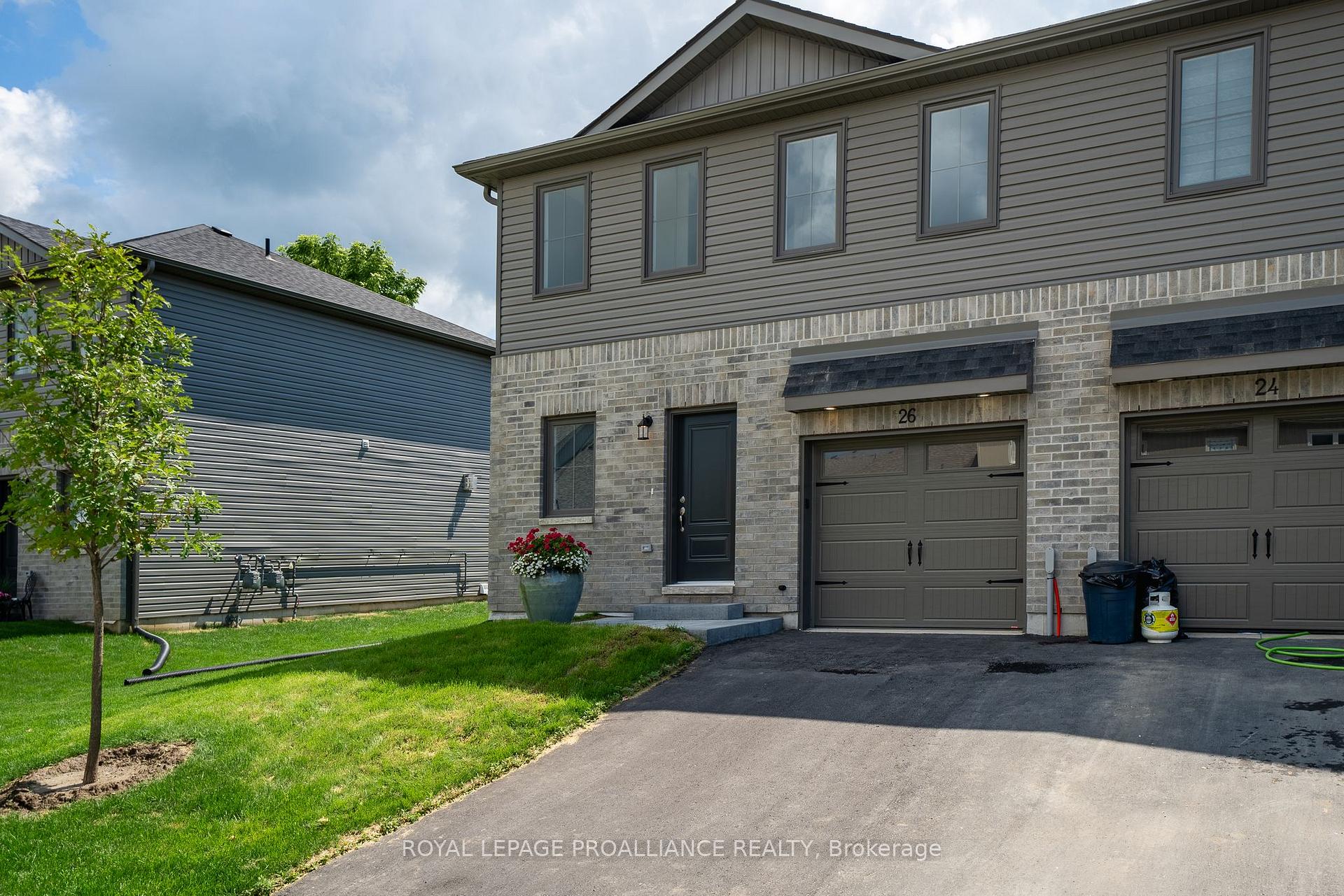 Front of 26 Campbell Crescent