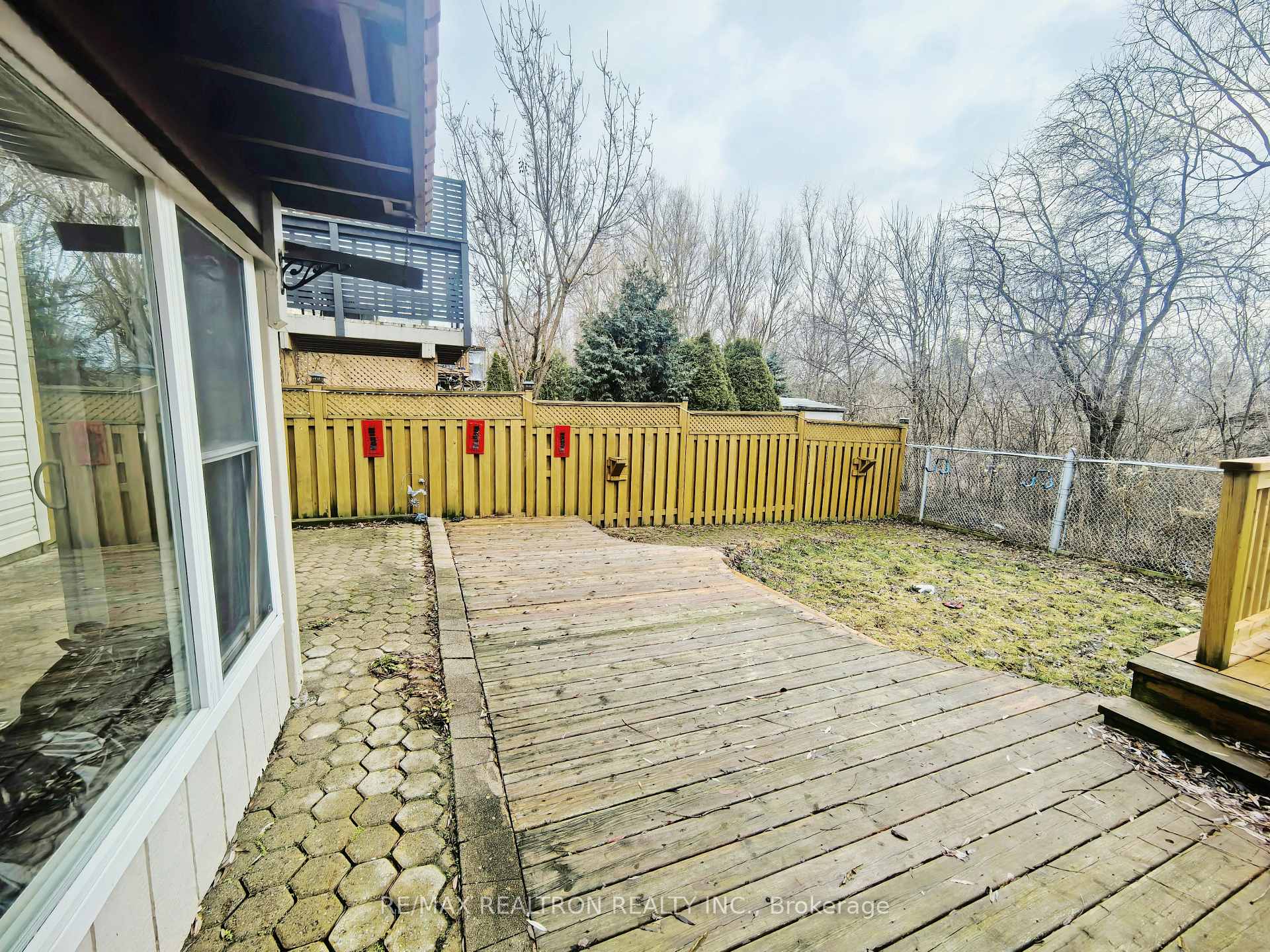 Photo 12 of Unit Bsmt, 749 Greystone Court, Oshawa, Pinecrest — HOMEH
