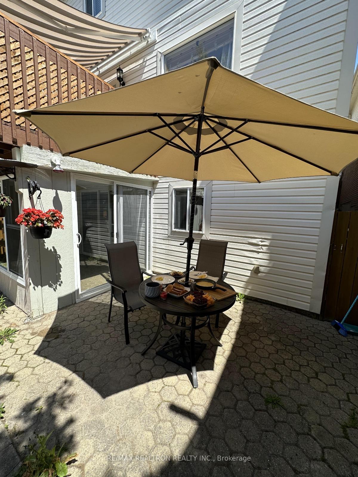 Photo 14 of Unit Bsmt, 749 Greystone Court, Oshawa, Pinecrest — HOMEH