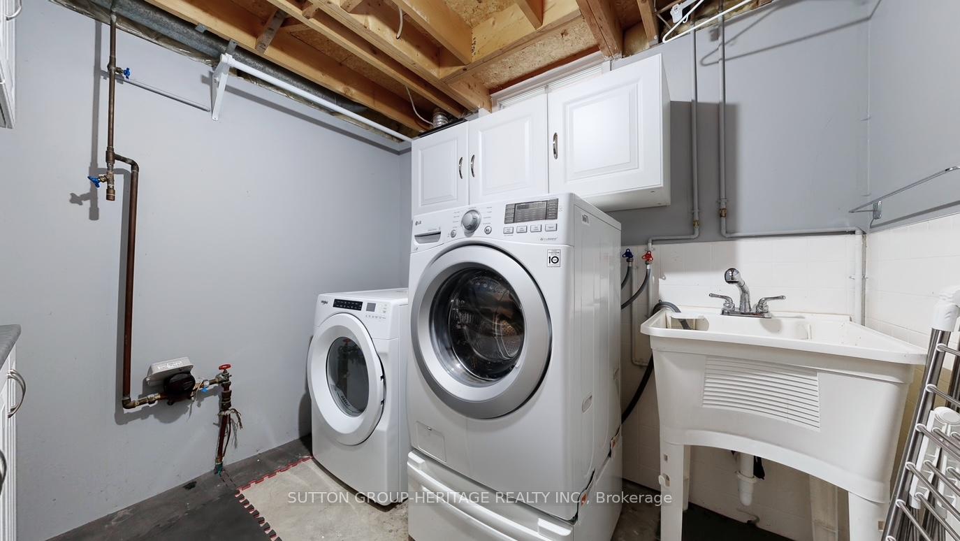 Photo 23 of 950 Roundelay Drive, Oshawa, McLaughlin — HOMEH