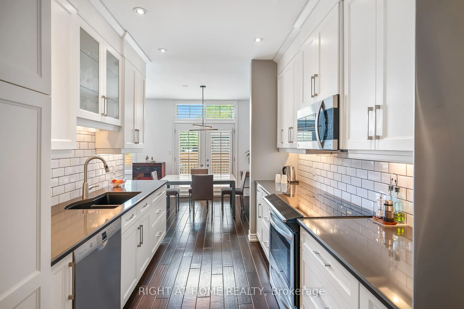 Photo 8 of Unit 33, 88 Lakeport Road, St. Catharines, Port Dalhousie — HOMEH