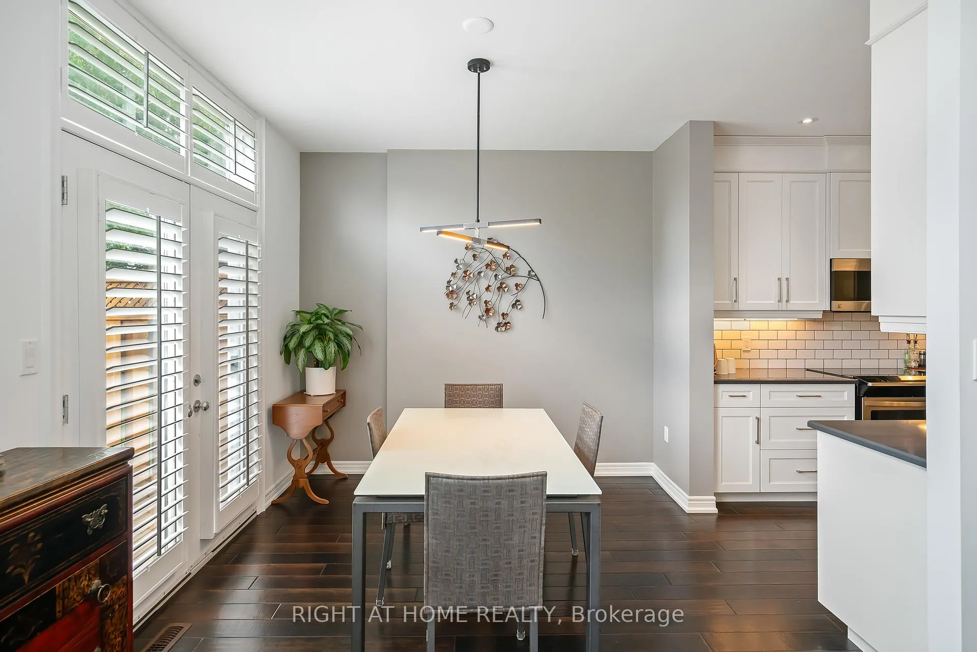 Photo 12 of Unit 33, 88 Lakeport Road, St. Catharines, Port Dalhousie — HOMEH
