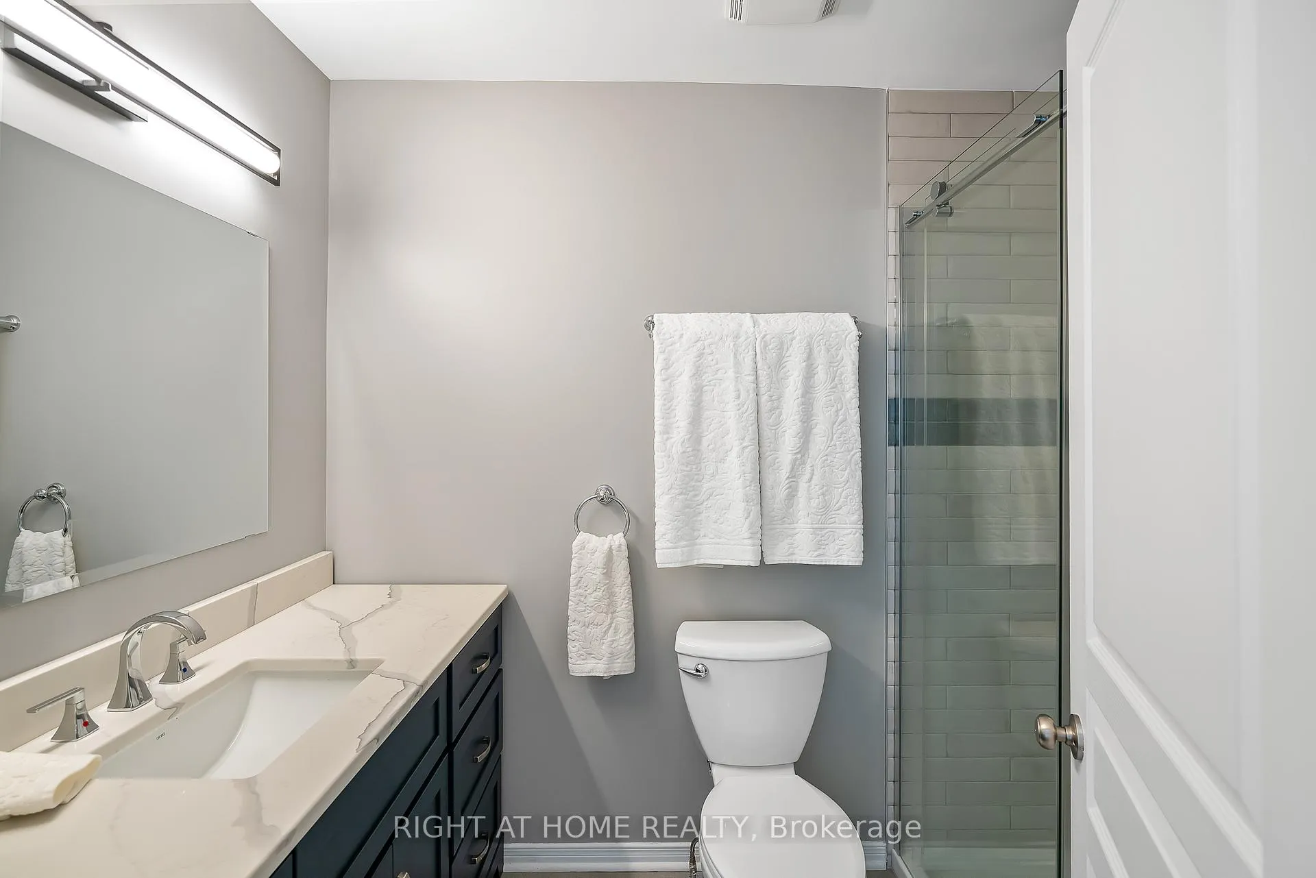 Photo 27 of Unit 33, 88 Lakeport Road, St. Catharines, Port Dalhousie — HOMEH