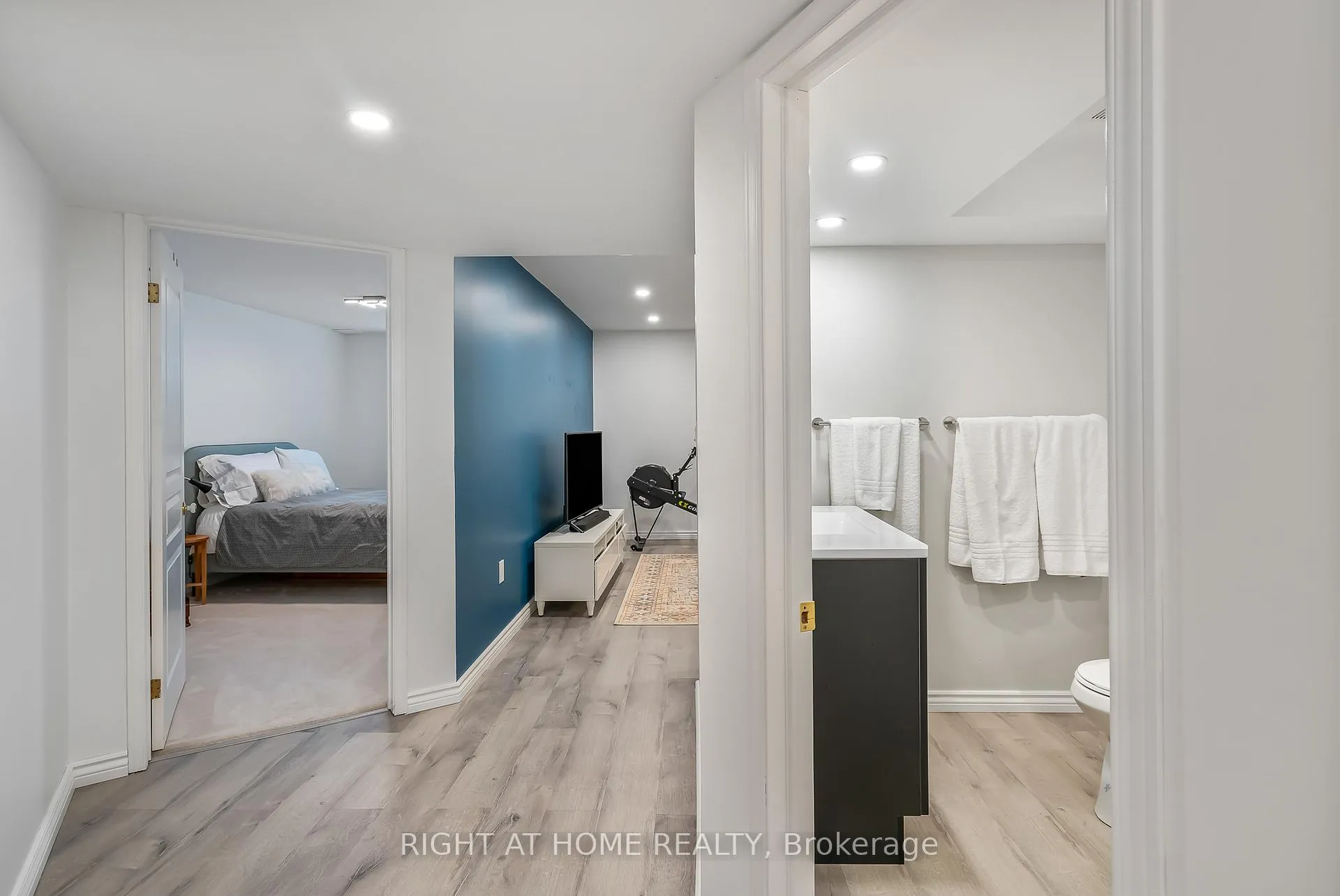 Photo 30 of Unit 33, 88 Lakeport Road, St. Catharines, Port Dalhousie — HOMEH