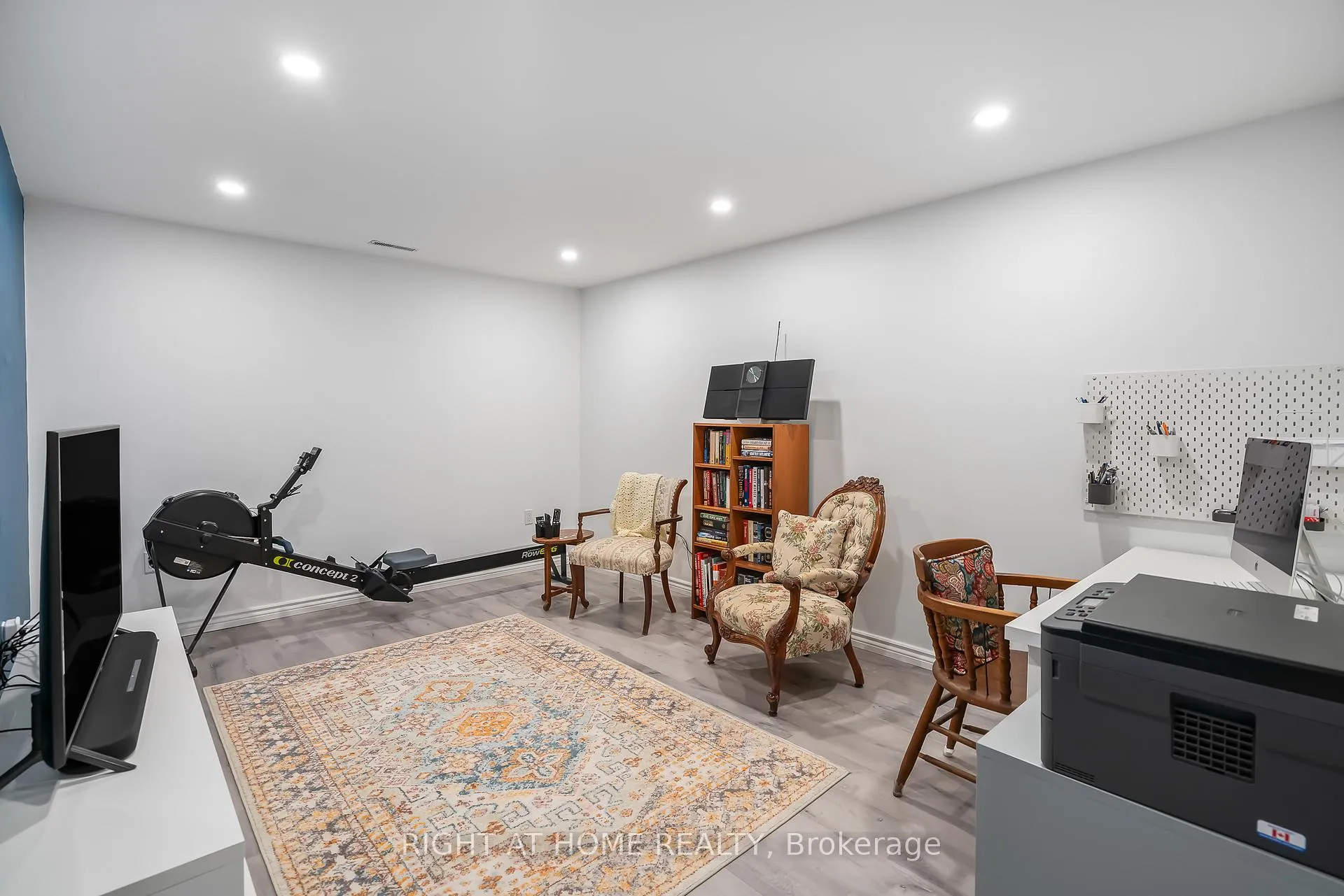 Photo 32 of Unit 33, 88 Lakeport Road, St. Catharines, Port Dalhousie — HOMEH