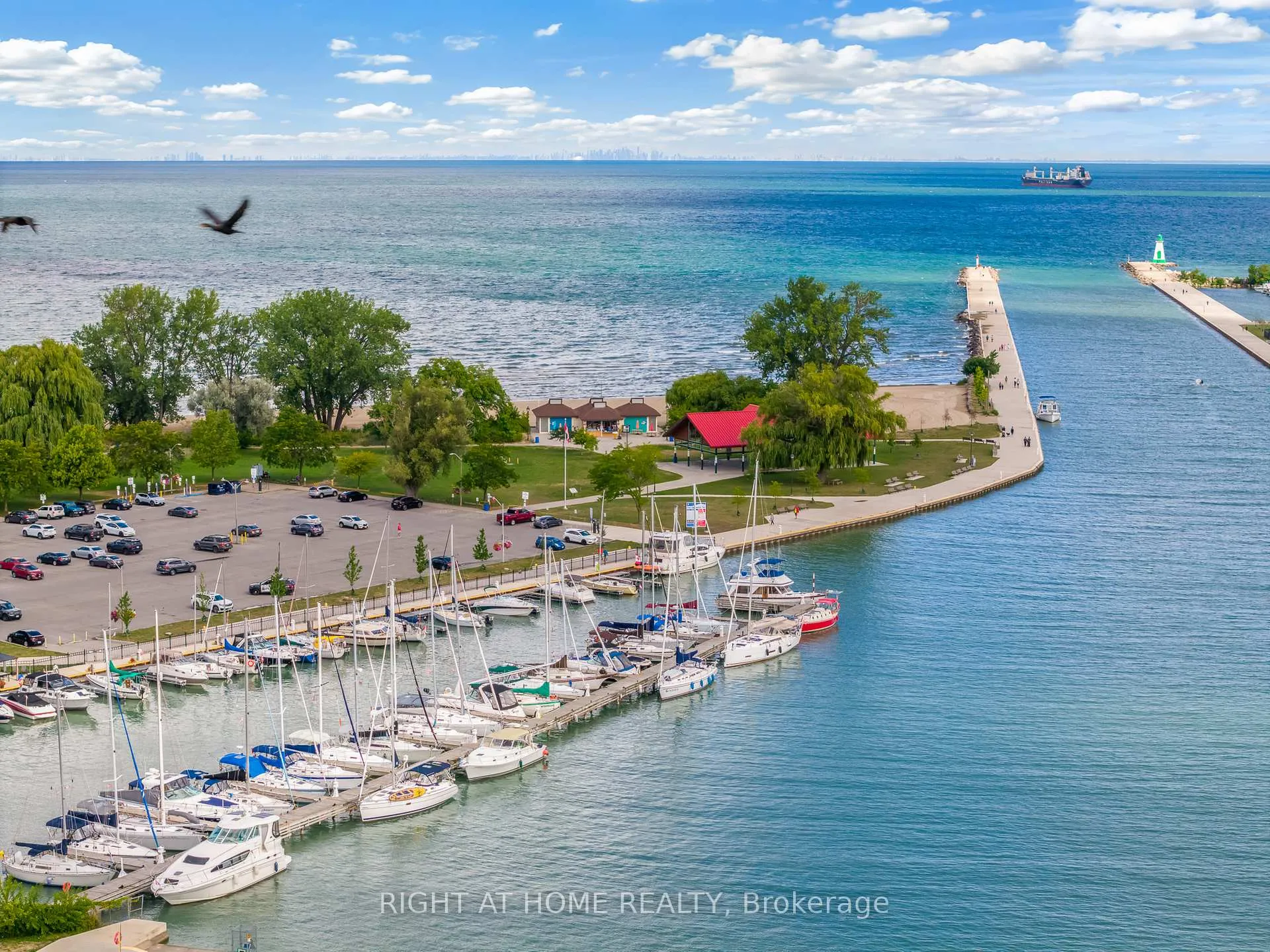 Photo 42 of Unit 33, 88 Lakeport Road, St. Catharines, Port Dalhousie — HOMEH