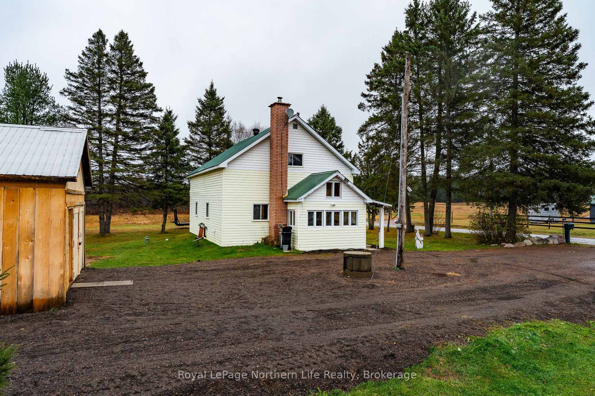 Photo 10 of 264 Moreau Road, Calvin — HOMEH