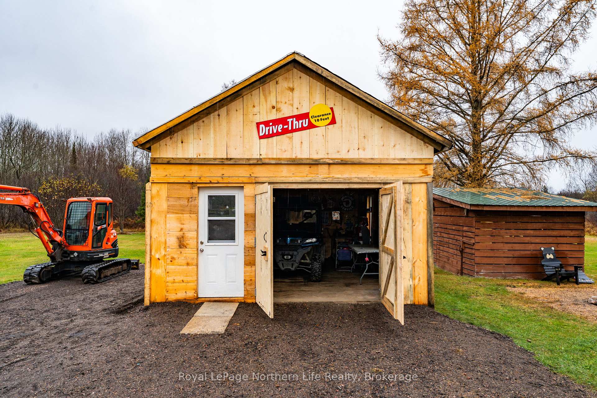 Photo 33 of 264 Moreau Road, Calvin — HOMEH