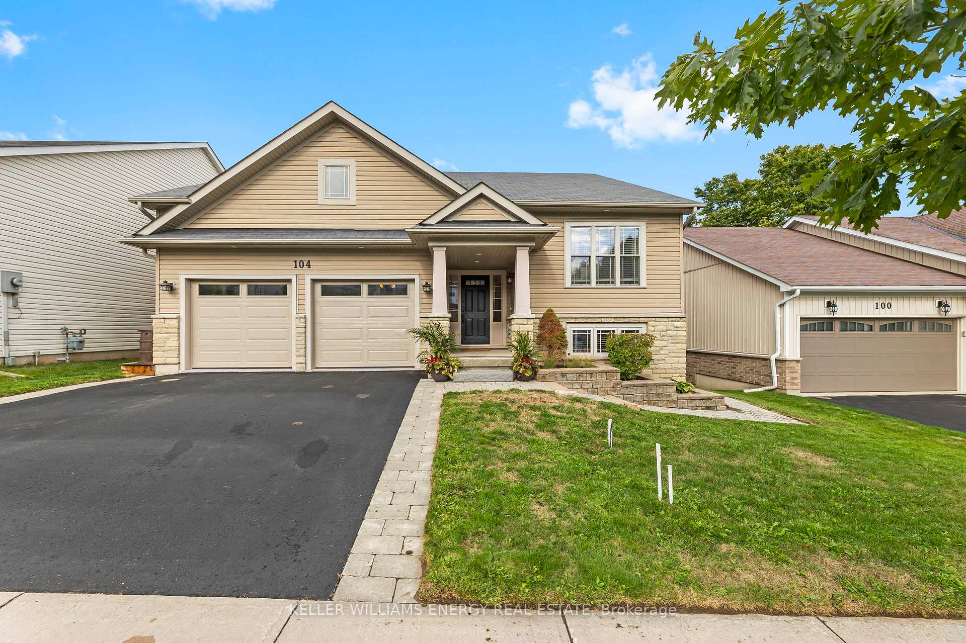 Photo 1 of 104 Bowen Drive, Peterborough, Northcrest Ward 5 — HOMEH