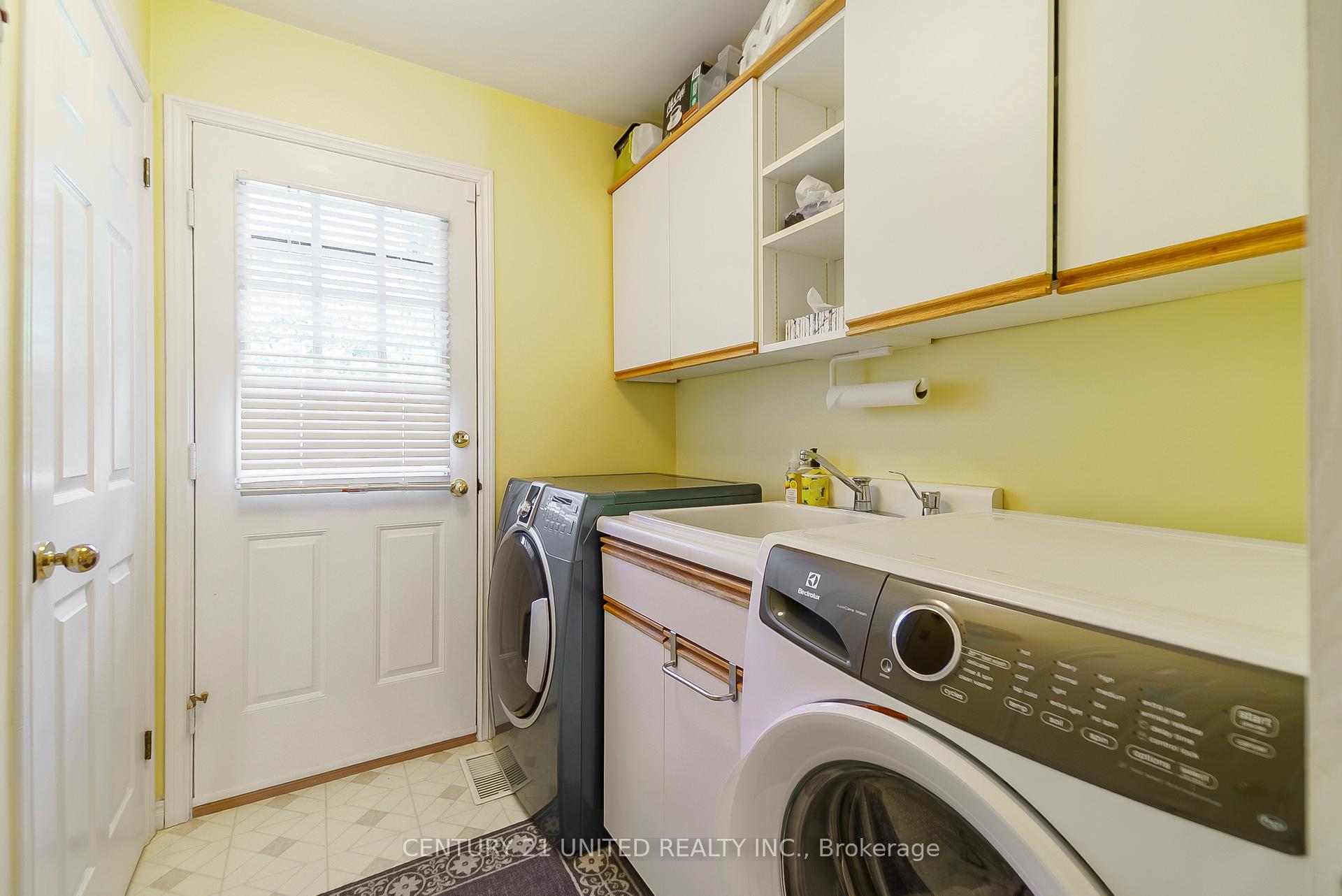 Photo 25 of 1656 Champlain Drive, Peterborough, Northcrest Ward 5 — HOMEH